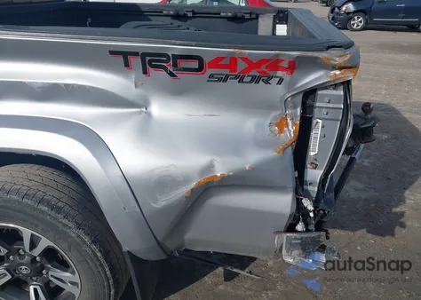 2017 Toyota Tacoma Trd Sport from USA, damaged, VIN 3TMCZ5ANXHM066204